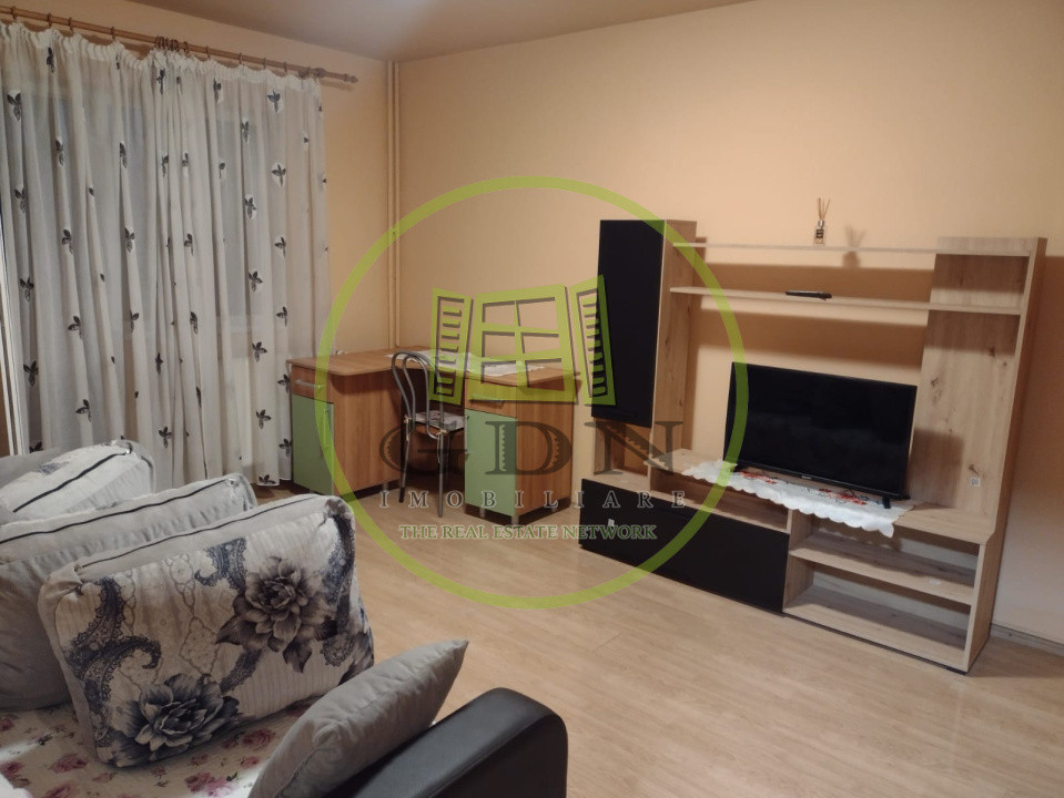 Apartament 2 camere decomandat de închiriat | Tractorul – Făget |