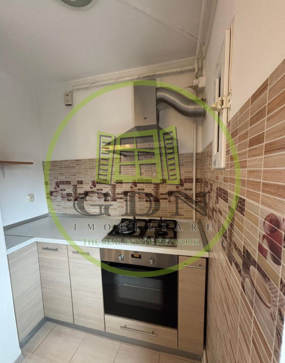 Apartament 2 camere decomandat | Scriitorilor | Loc parcare | 500 €