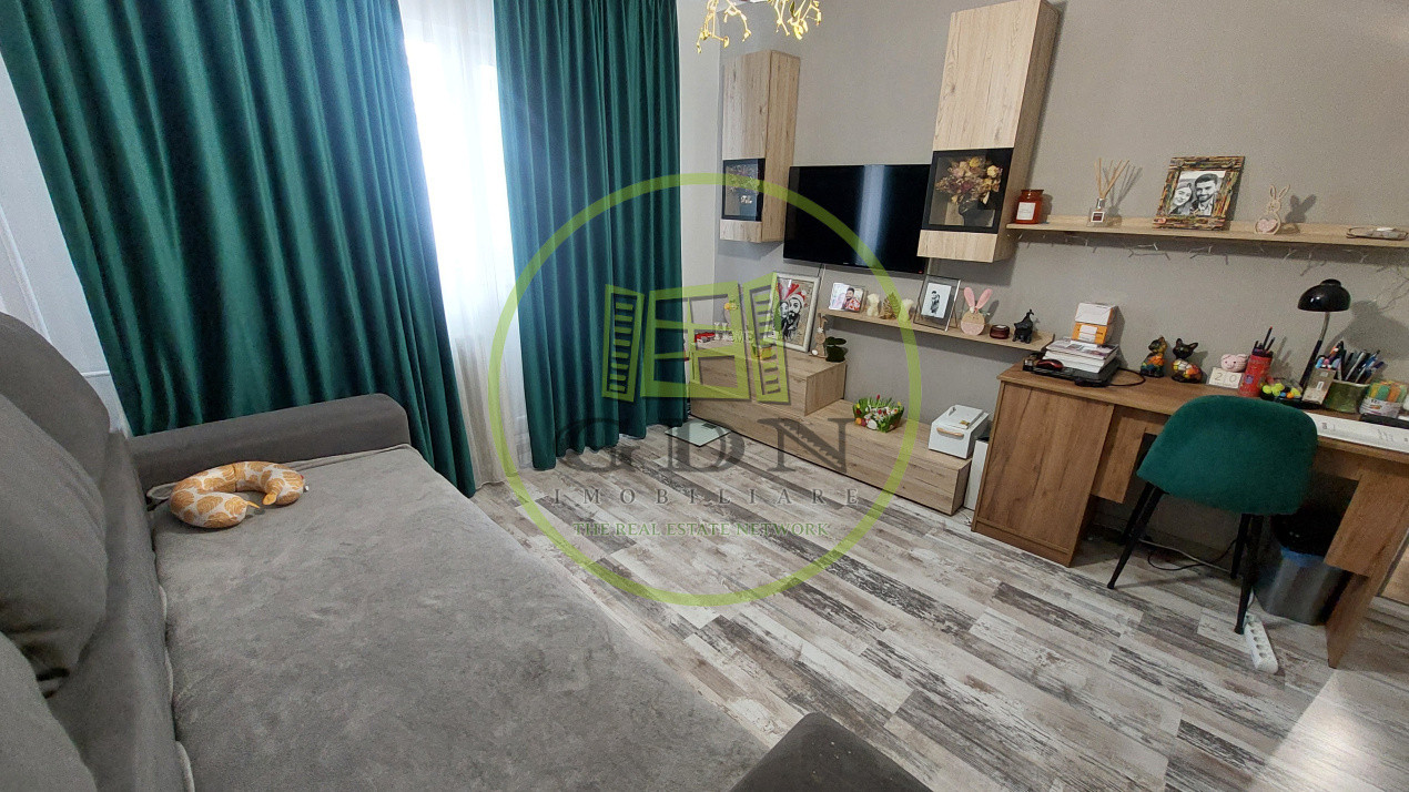 Garsoniera decomandata, 36 mp, etajul 3, Cartier Sarari zona liceul Henri Coanda