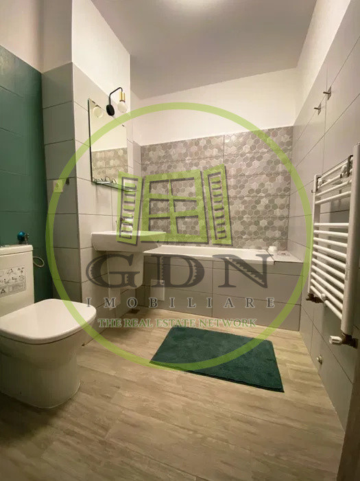 Apartament 3 camere ,Zona Coresi 