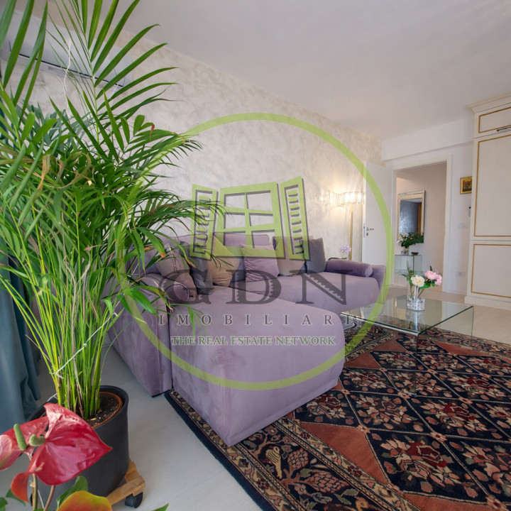 Vânzare apartament Isaran Tractorul 3 camere Brasov 