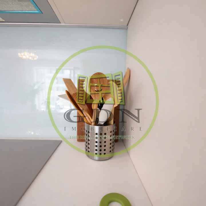 Vânzare apartament Isaran Tractorul 3 camere Brasov 