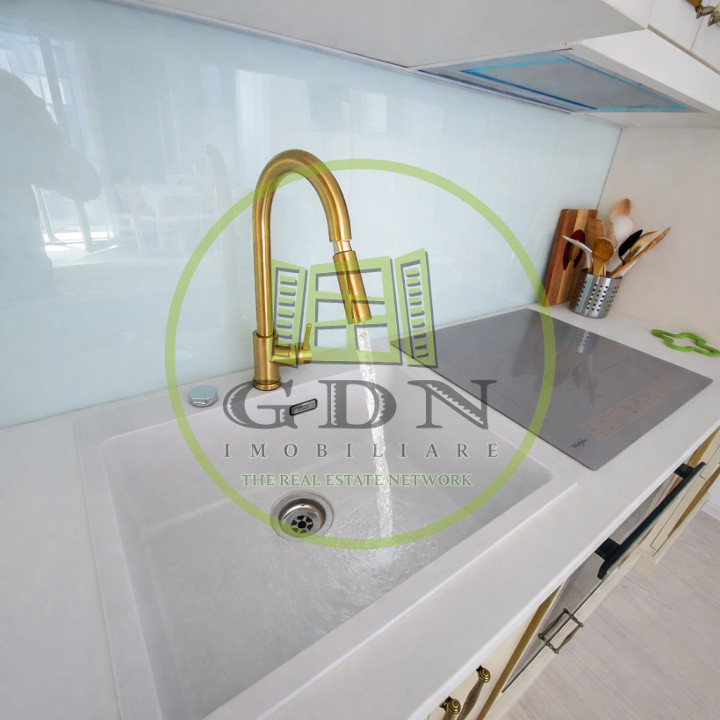 Vânzare apartament Isaran Tractorul 3 camere Brasov 