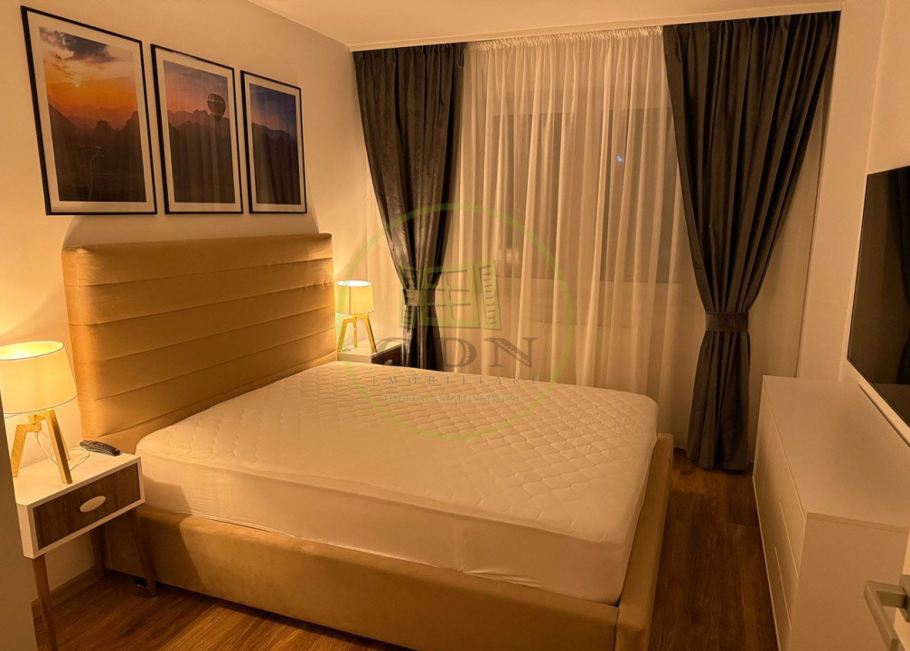 Apartament 2 camere + Loc parcare - renovat recent - zona Tractorul