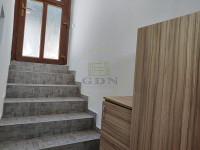 Apartament in zona UMF de vânzare 