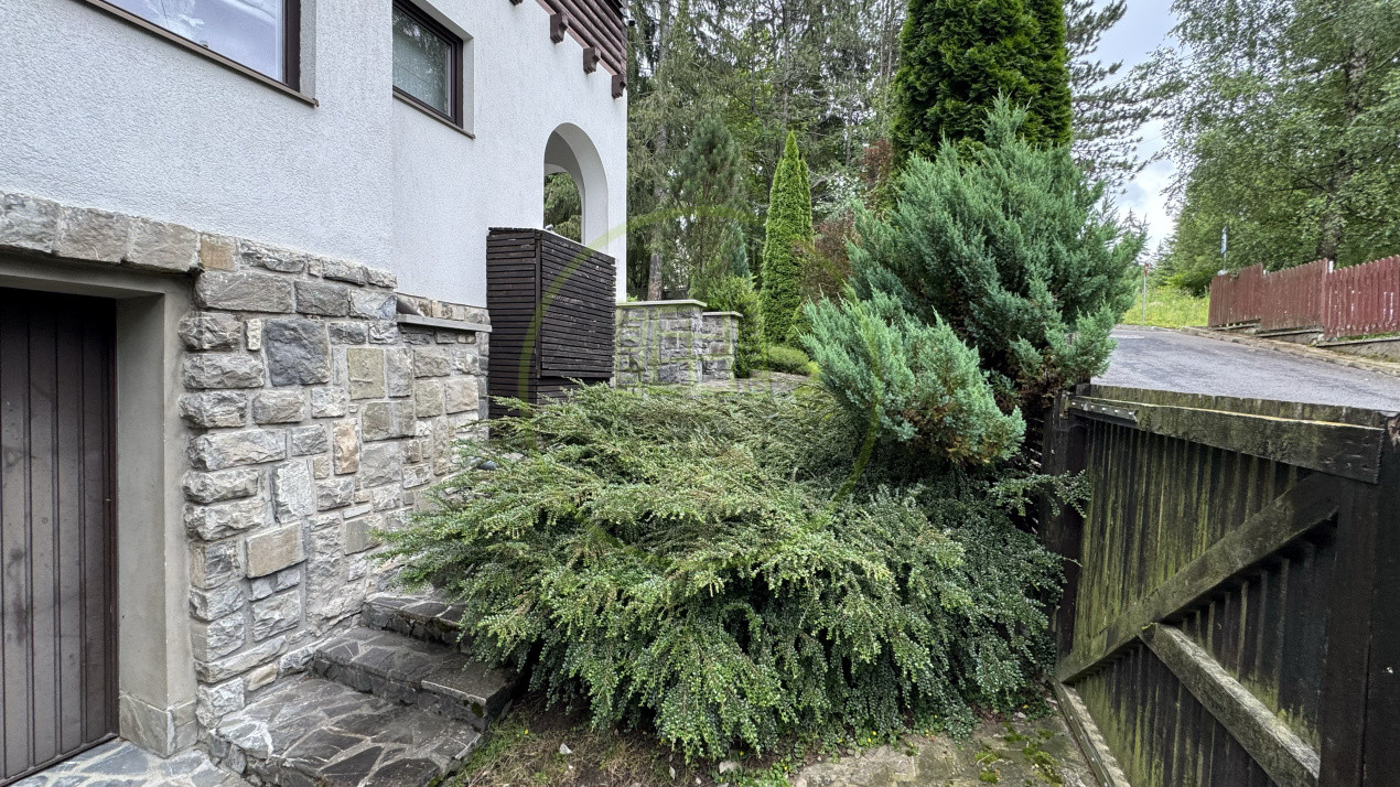 Vilă deosebită în Predeal – Cioplea | 210 mp | 5 camere | teren 500 mp|mobilata