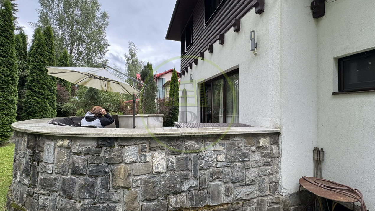 Vilă deosebită în Predeal – Cioplea | 210 mp | 5 camere | teren 500 mp|mobilata