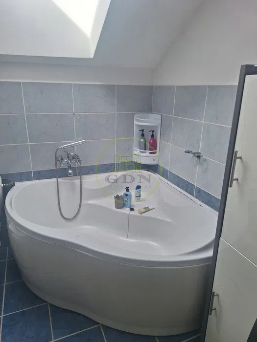 Casă 3 camere + curte 200 mp– ideală familie/ firme pentru muncitori – Șura Mare