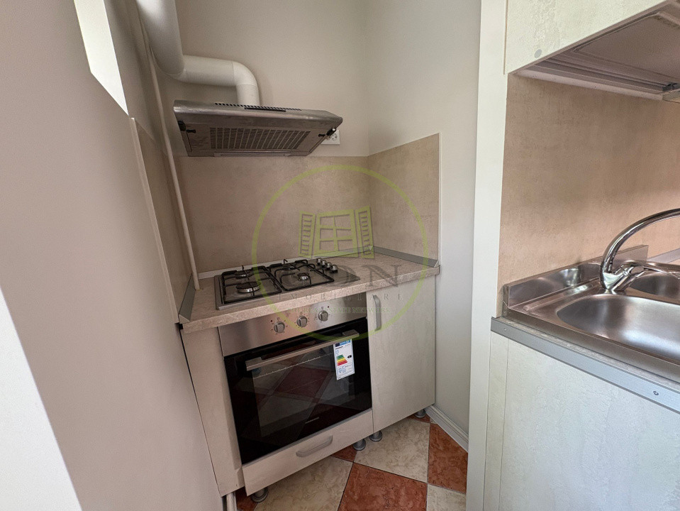 Apartament, 3 camere bilateral , 75 mp, Cartier 1 Mai, zona Pelendava 