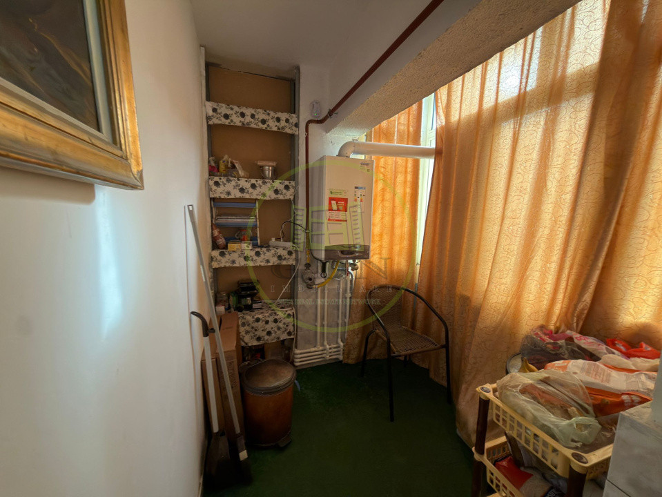 Apartament 3 camere, decomandat, 86 mp, cartier George Enescu, zona Sineasca