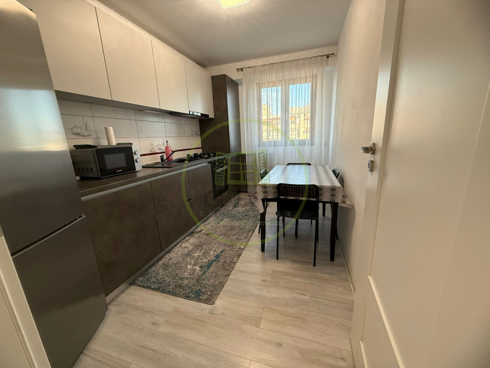 Apartament 3 camere, decomandat, 73mp, cartier Craiovita Noua, zona Promenada 