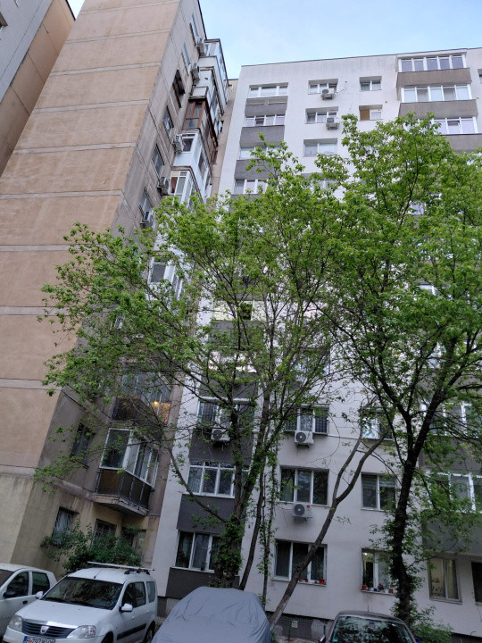 Vânzare sau schimb cu apartament în Predeal | 2 camere decomandat | Militari