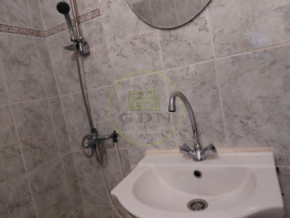 Vânzare sau schimb cu apartament în Predeal | 2 camere decomandat | Militari