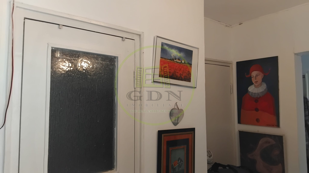 Vânzare sau schimb cu apartament în Predeal | 2 camere decomandat | Militari