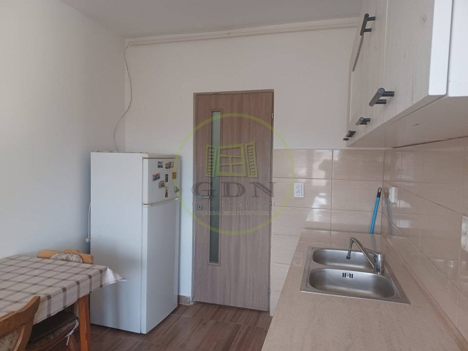 De inchiriat apartament 2 camere RACADAU