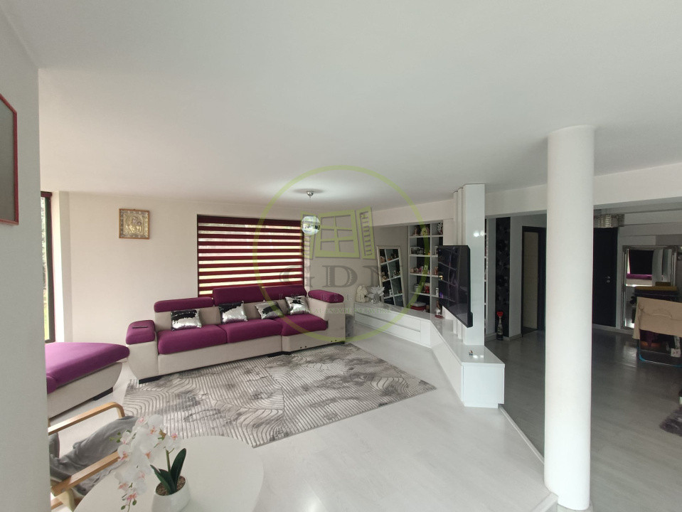 Casă de vânzare Reghin zona semicentrală.