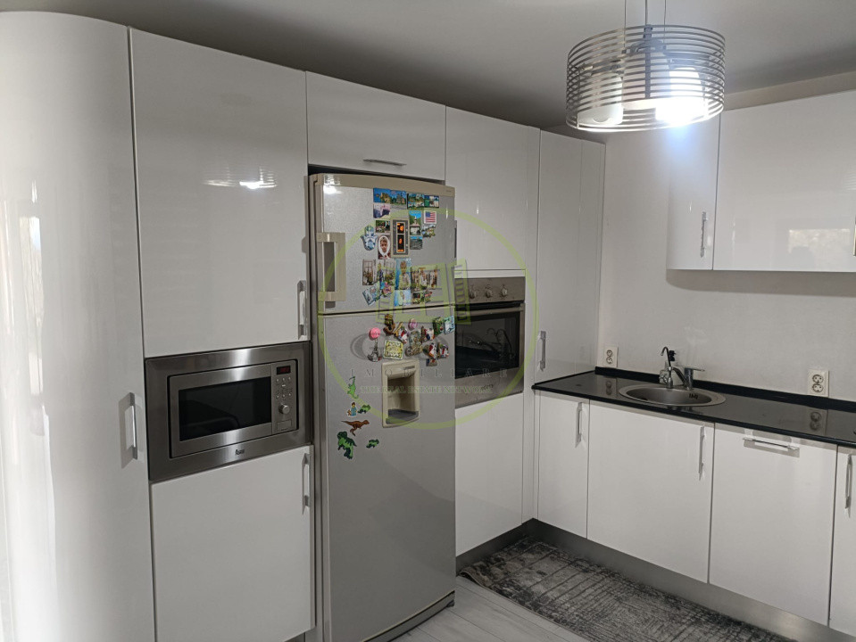 Casă de vânzare Reghin zona semicentrală.