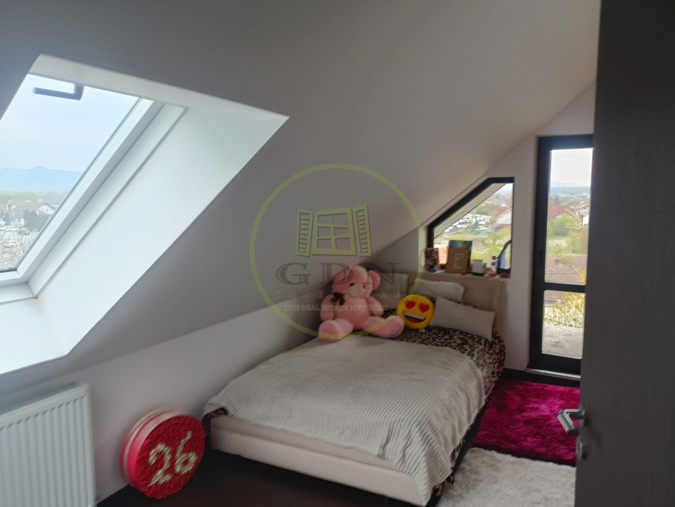 Casă de vânzare Reghin zona semicentrală.