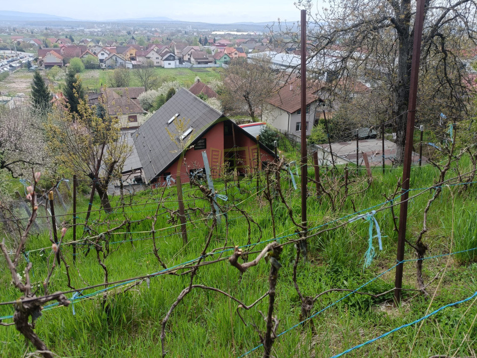 Casă de vânzare Reghin zona semicentrală.