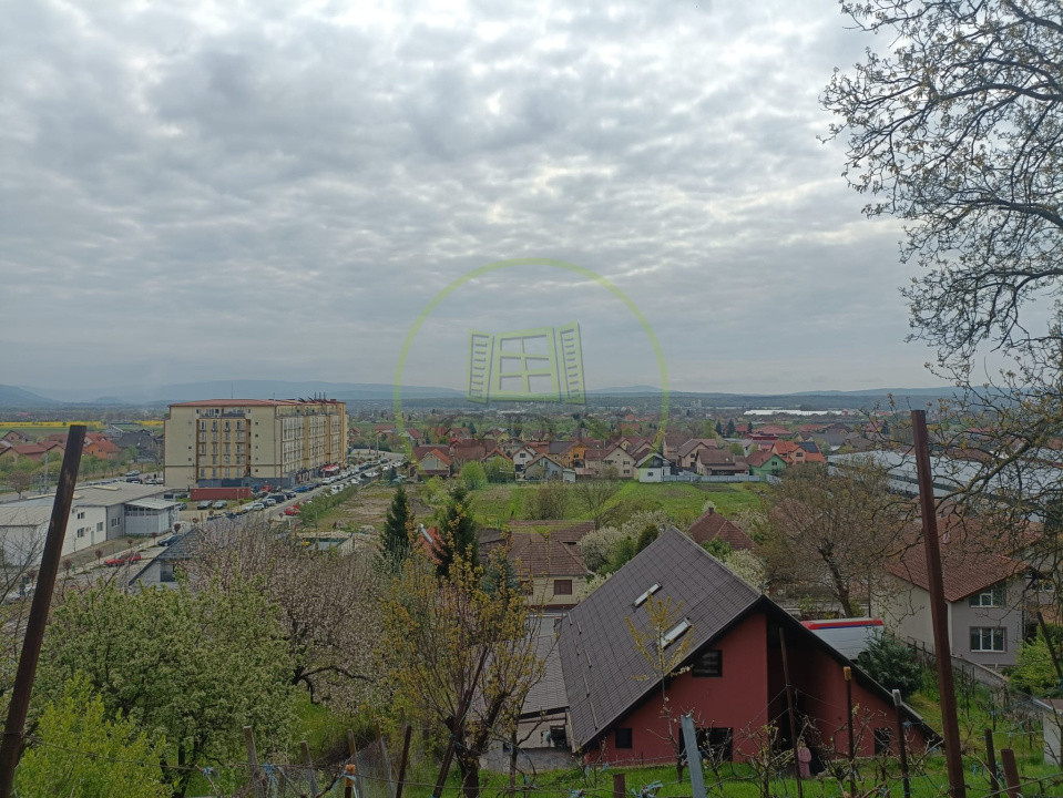 Casă de vânzare Reghin zona semicentrală.