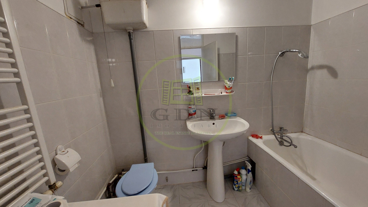 Garsoniera decomandata, 41 mp, Cartier Brazda, zona Cofetaria Vivien