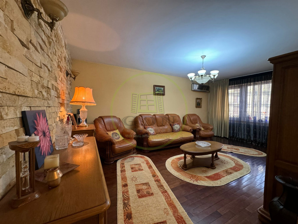 Apartament 4 camere, 115mp, Cartierul 1 Mai, Zona Ciuperca