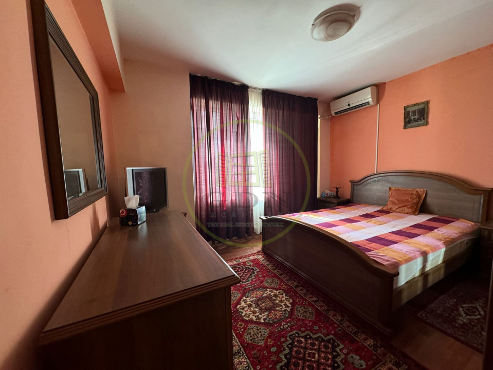 Apartament 4 camere, 115mp, Cartierul 1 Mai, Zona Ciuperca