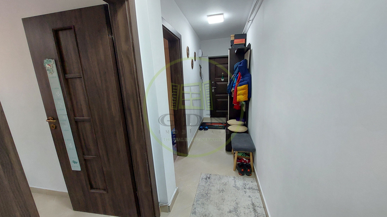 Garsoniera decomandata, 44 mp, etajul 1, Cartier Bariera Valcii, zona Biserica