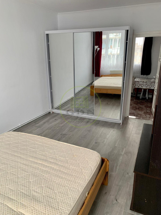 Apartament 2 camere decomandat in Centru 