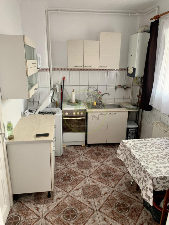 Apartament 2 camere decomandat in Centru 