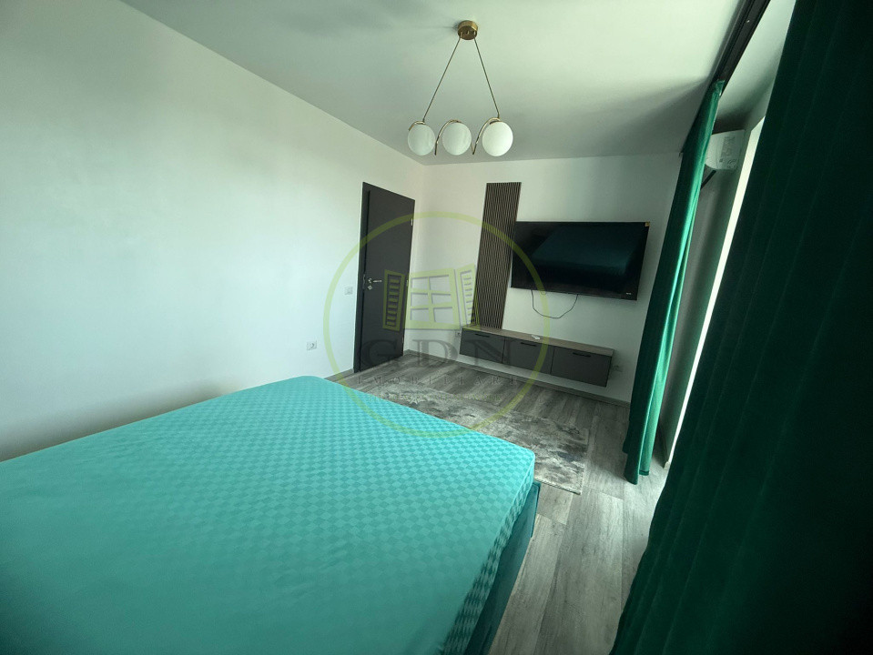 Apartament 4 camere, 129 mp, Centru, zona Ramada 