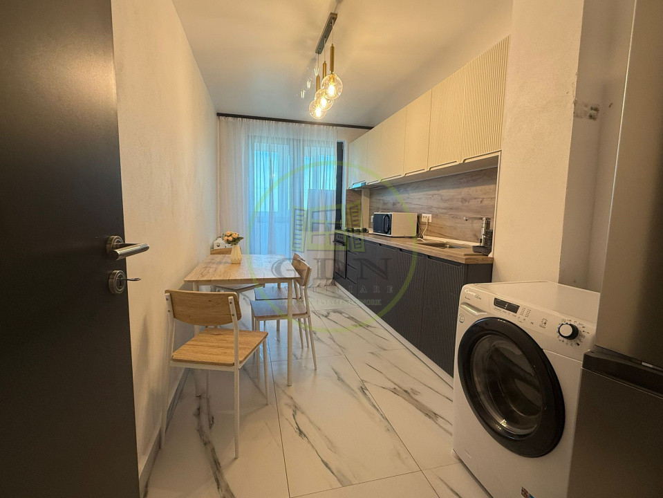 Apartament 4 camere, 129 mp, Centru, zona Ramada 