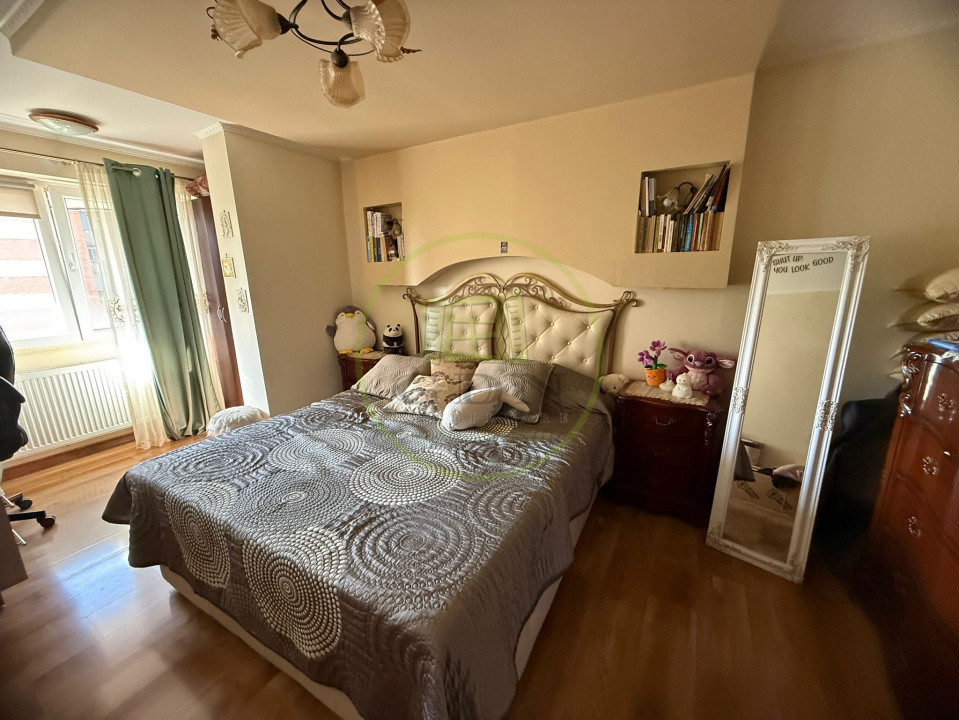 Apartament 3 camere semidecomandat, 75 mp, cartier Craiovita Noua, zona Orizont