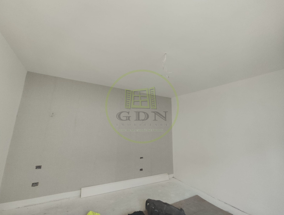 Casa 4 camere, teren 350 mp, localitatea Podari, zona Profi Loco