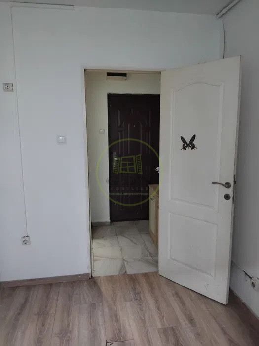 Garsonieră compactă cu potențial – Ștefan cel Mare, etaj 1