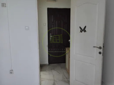 Garsonieră compactă cu potențial – Ștefan cel Mare, etaj 1