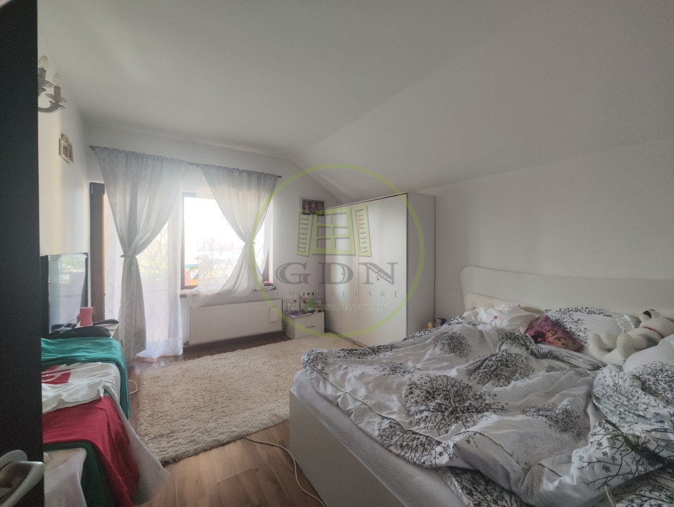 Casa 5 camere, teren 400 mp, Craiova, zona Simnicu de Jos