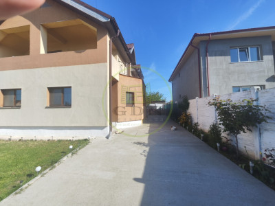 Casa 5 camere, teren 400 mp, Craiova, zona Simnicu de Jos