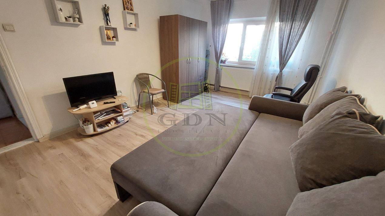 Apartament doua camere decomandat, 58 mp, etajul 2, Cartier 1 Mai zona Autogara