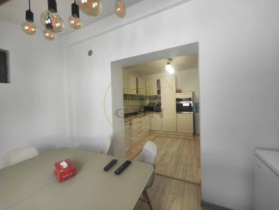 Casa 5 camere, teren 490 mp, Loc. Carcea, zona Ionumi