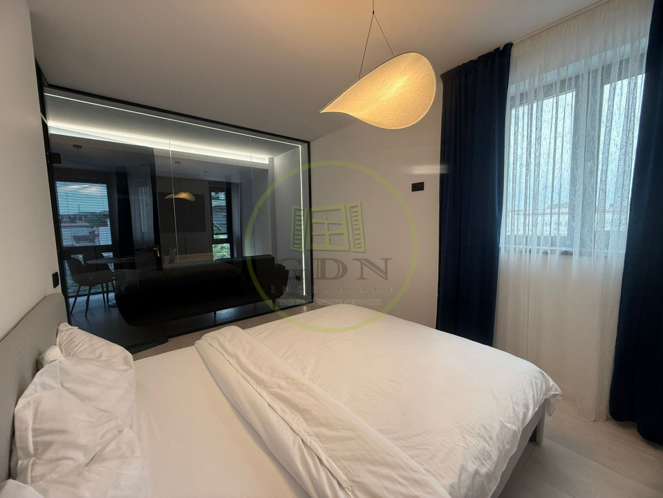 Apartament 2 camere, open-space, 40mp, Centru, zona Piata Centrala 