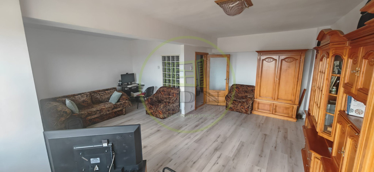 Apartament 3 camere, decomandat, 107.35 mp, Centru, zona McDonalds