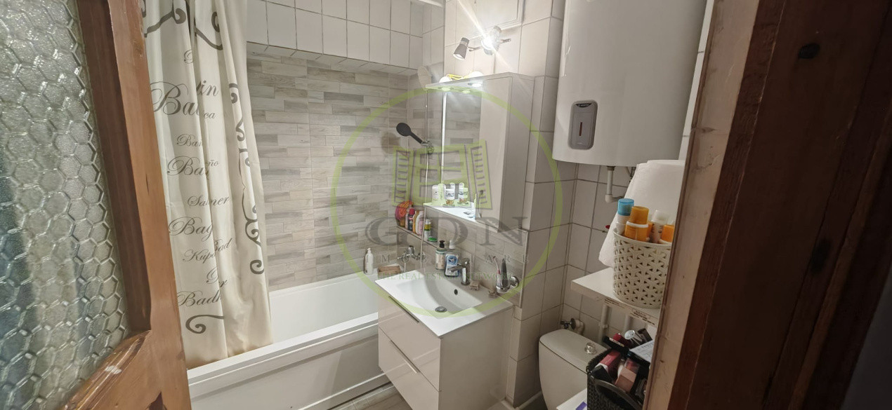 Apartament 3 camere, decomandat, 107.35 mp, Centru, zona McDonalds