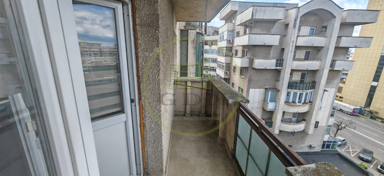 Apartament 3 camere, decomandat, 107.35 mp, Centru, zona McDonalds