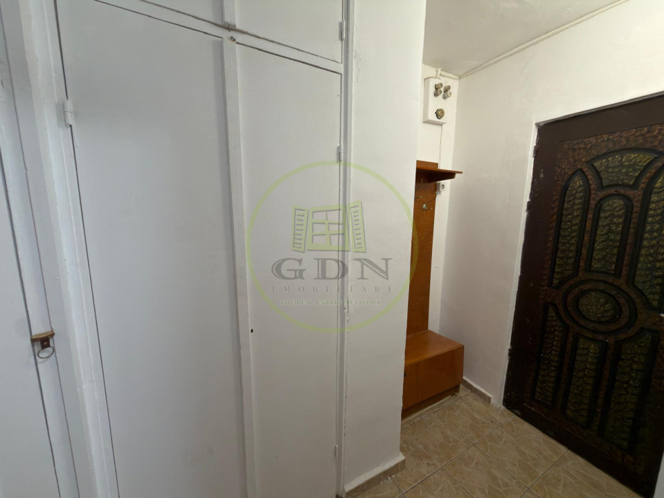 Garsoniera semidecomandata, cartier Brazda lui Novac, zona CAS