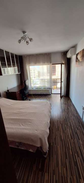Apartament e camere in Bună Ziua 