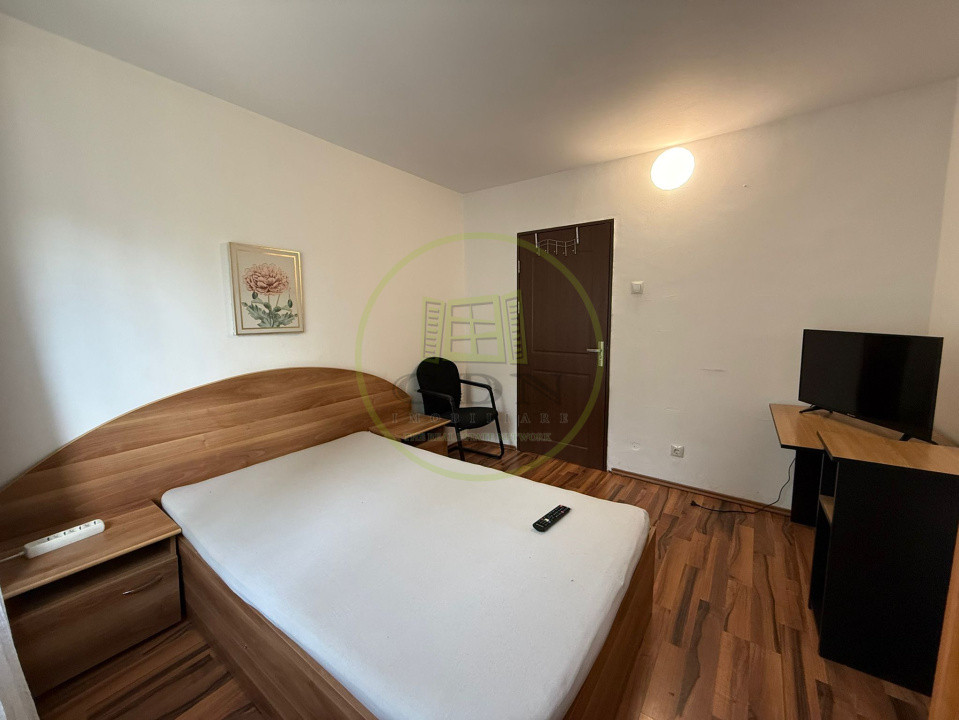 Apartament 3 camere semidecomandat, 65 mp, cartier Brazda, zona Baba Novac 
