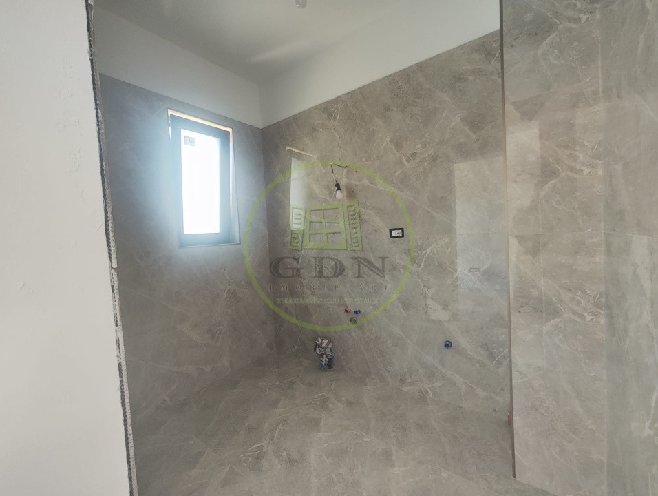 Casa 5 camere, teren 456 mp, Preajba, com. Malu Mare, zona Damila