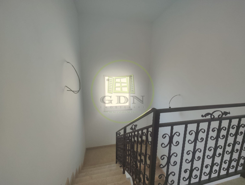 Casa 5 camere, teren 456 mp, Preajba, com. Malu Mare, zona Damila