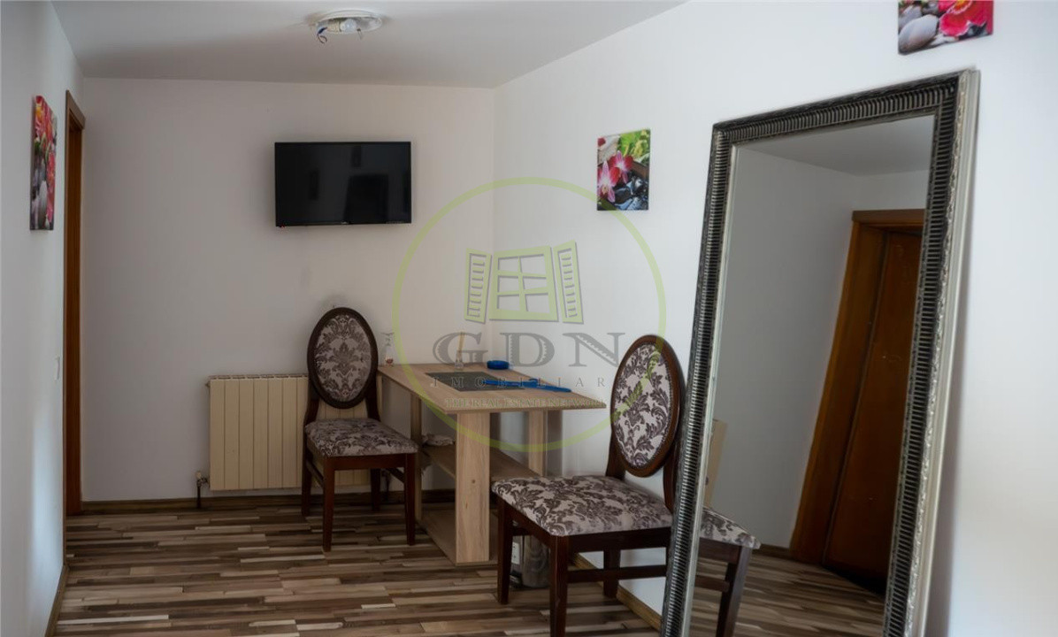Proprietate mixtă  – spațiu comercial și casă, situată central în Predeal, Bv,